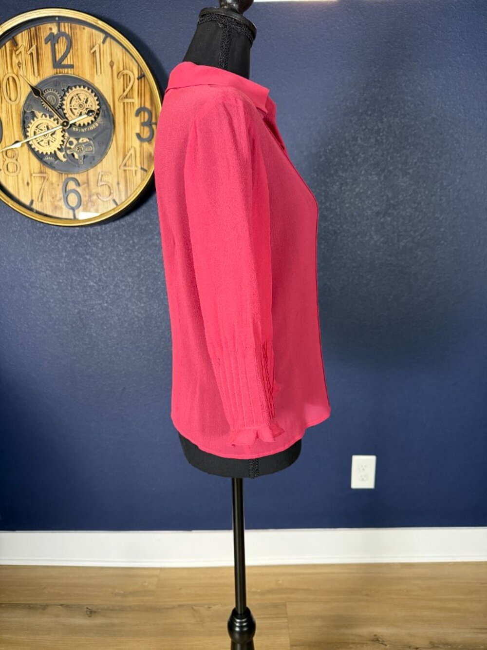 Max Studio Raspberry Silk Pintuck Ruffle Collar Button Down Blouse | S - Picture 3 of 8